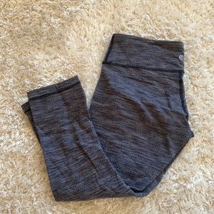 Lululemon cropped leggings